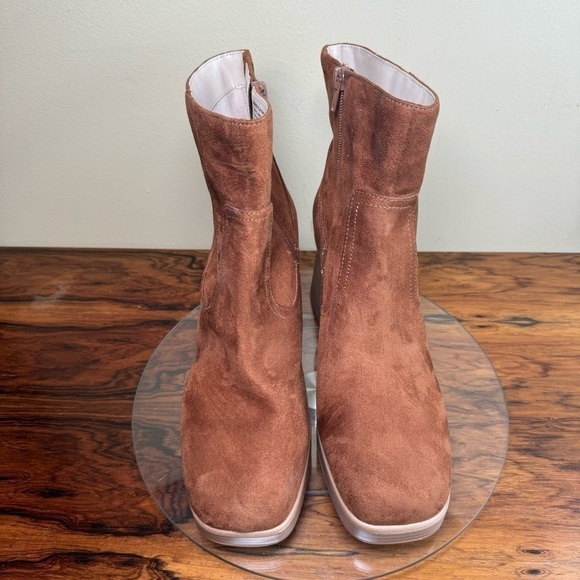 BP Keyla Platform Bootie in Tan Chestnut - Picture 4 of 16